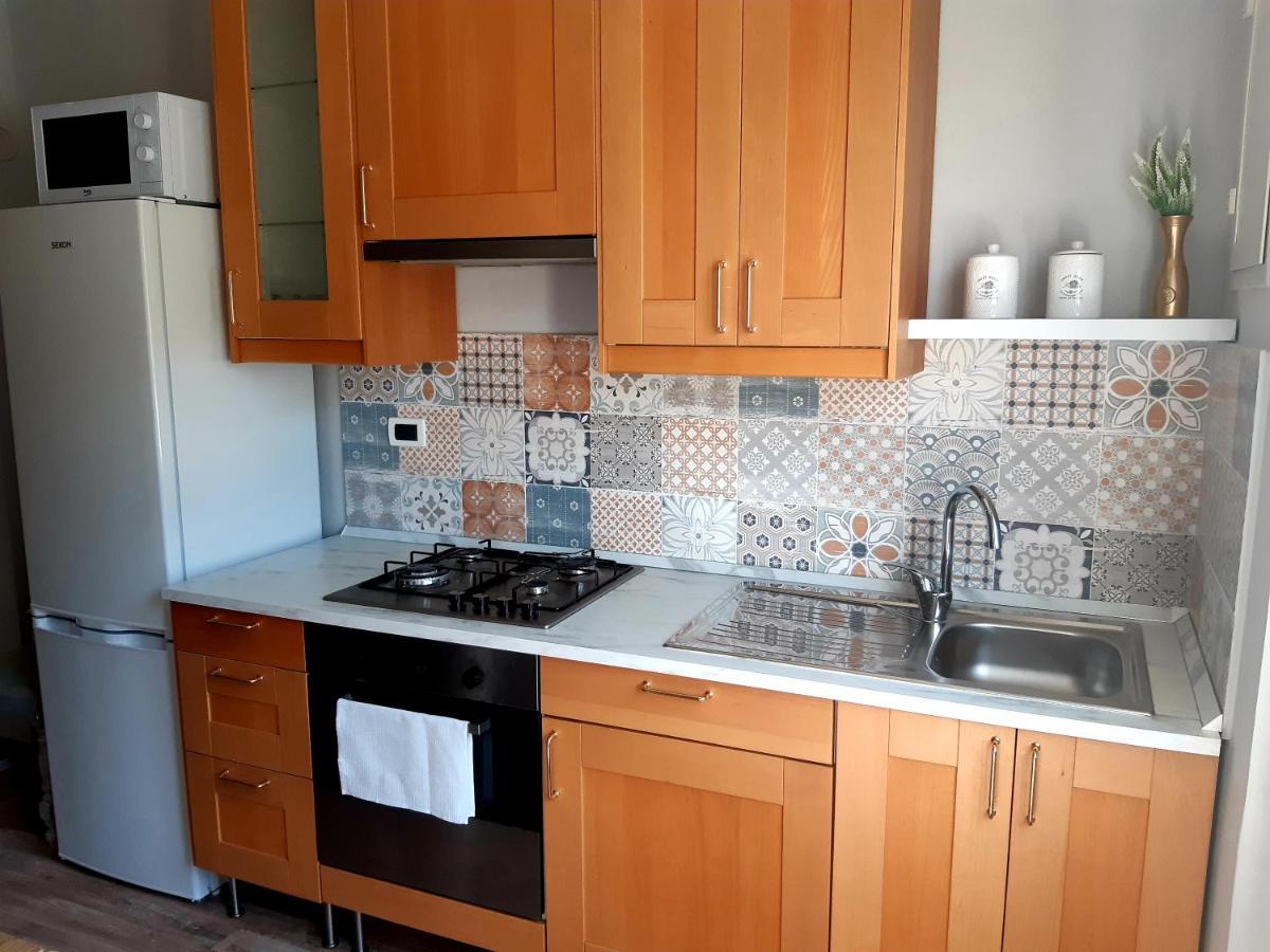 Deco & Retro Apartment La Spezia Bagian luar foto